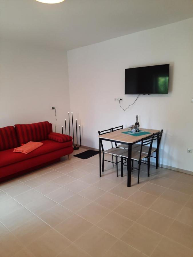 Appartements Lena. Premantura Exterior photo