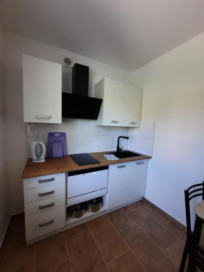 Appartements Lena. Premantura Exterior photo