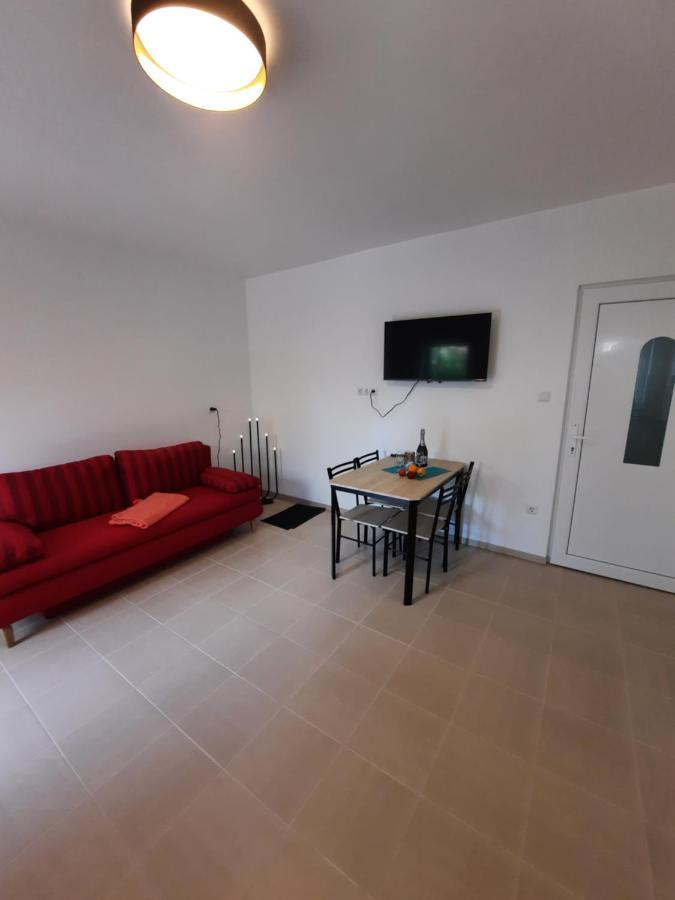 Appartements Lena. Premantura Exterior photo